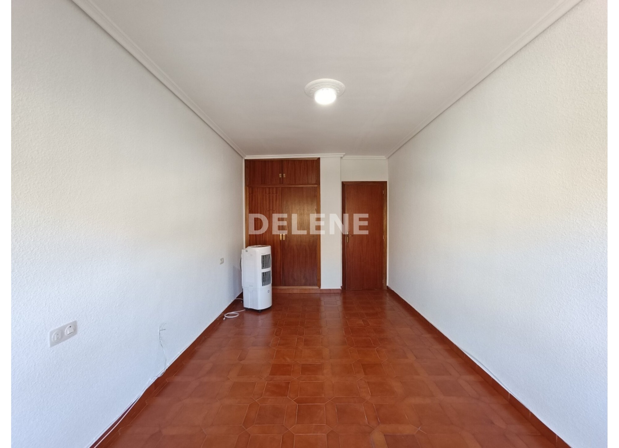 3023 PISO CON BALCON, ZONA GLORIETA