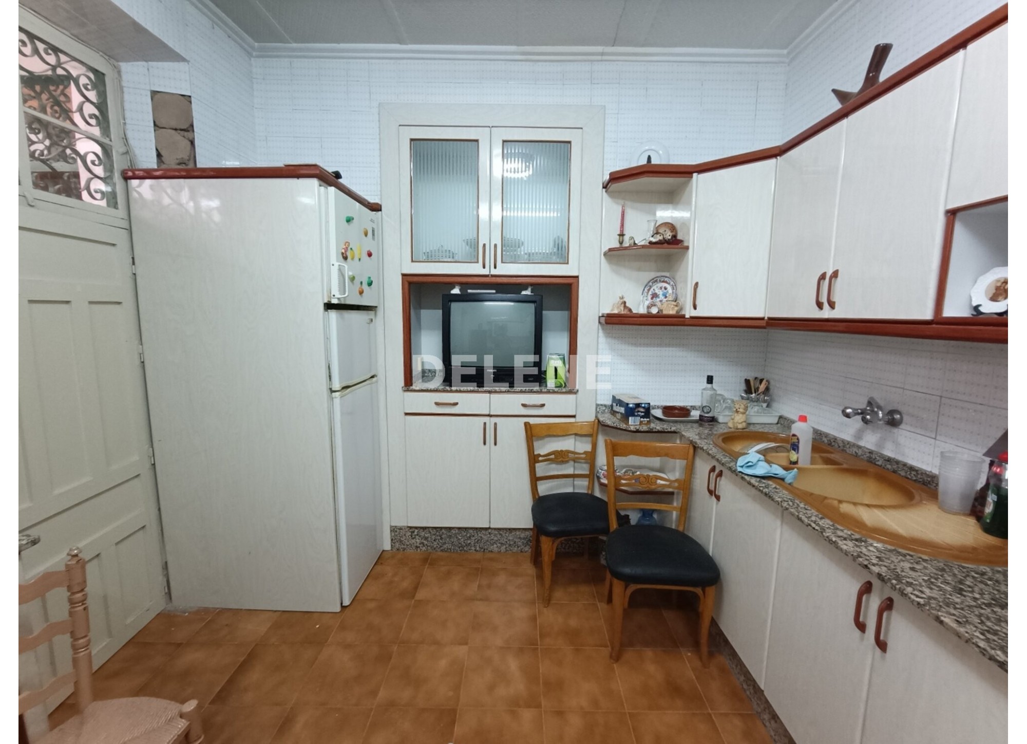 3025 CASA TRES PLANTAZ, ZONA CUATRO CAMINOS