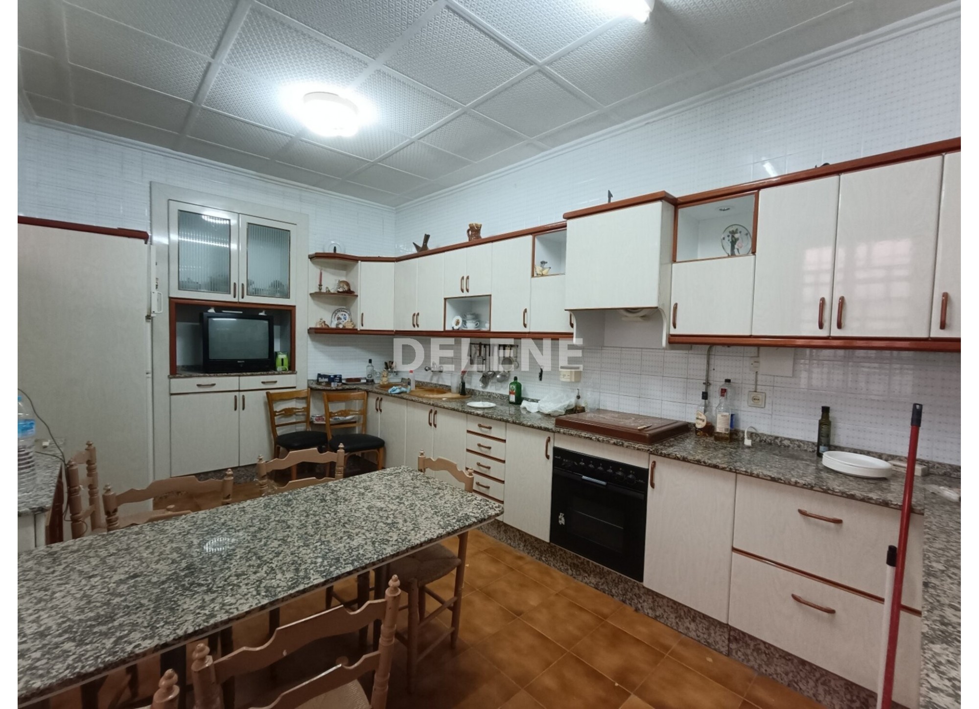 3025 CASA TRES PLANTAZ, ZONA CUATRO CAMINOS