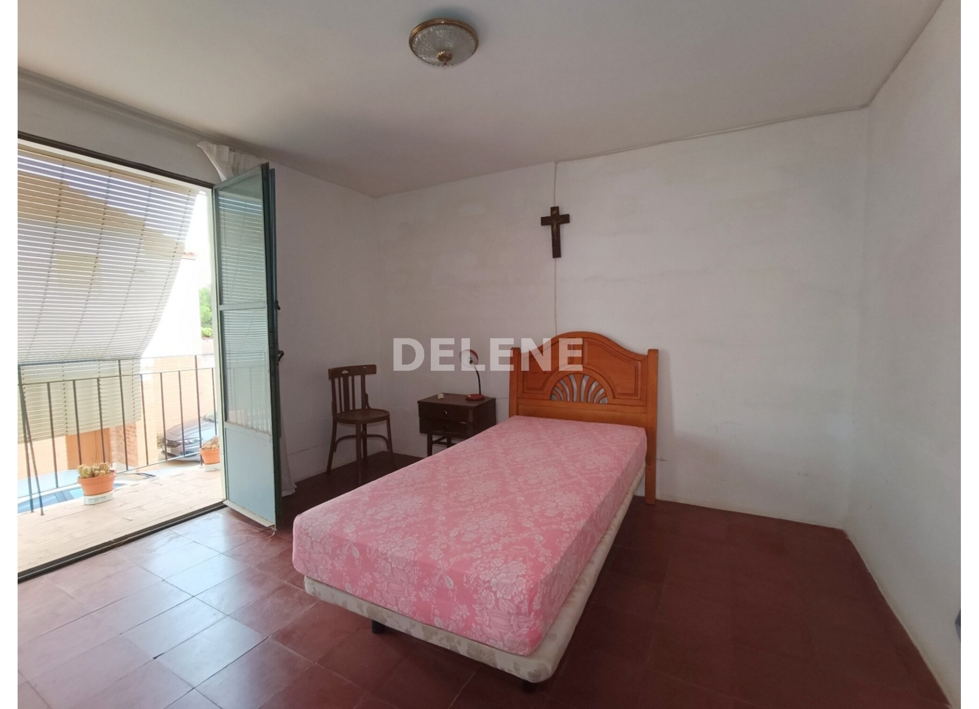 3029 CASA CON PATIO EN MINGOGIL