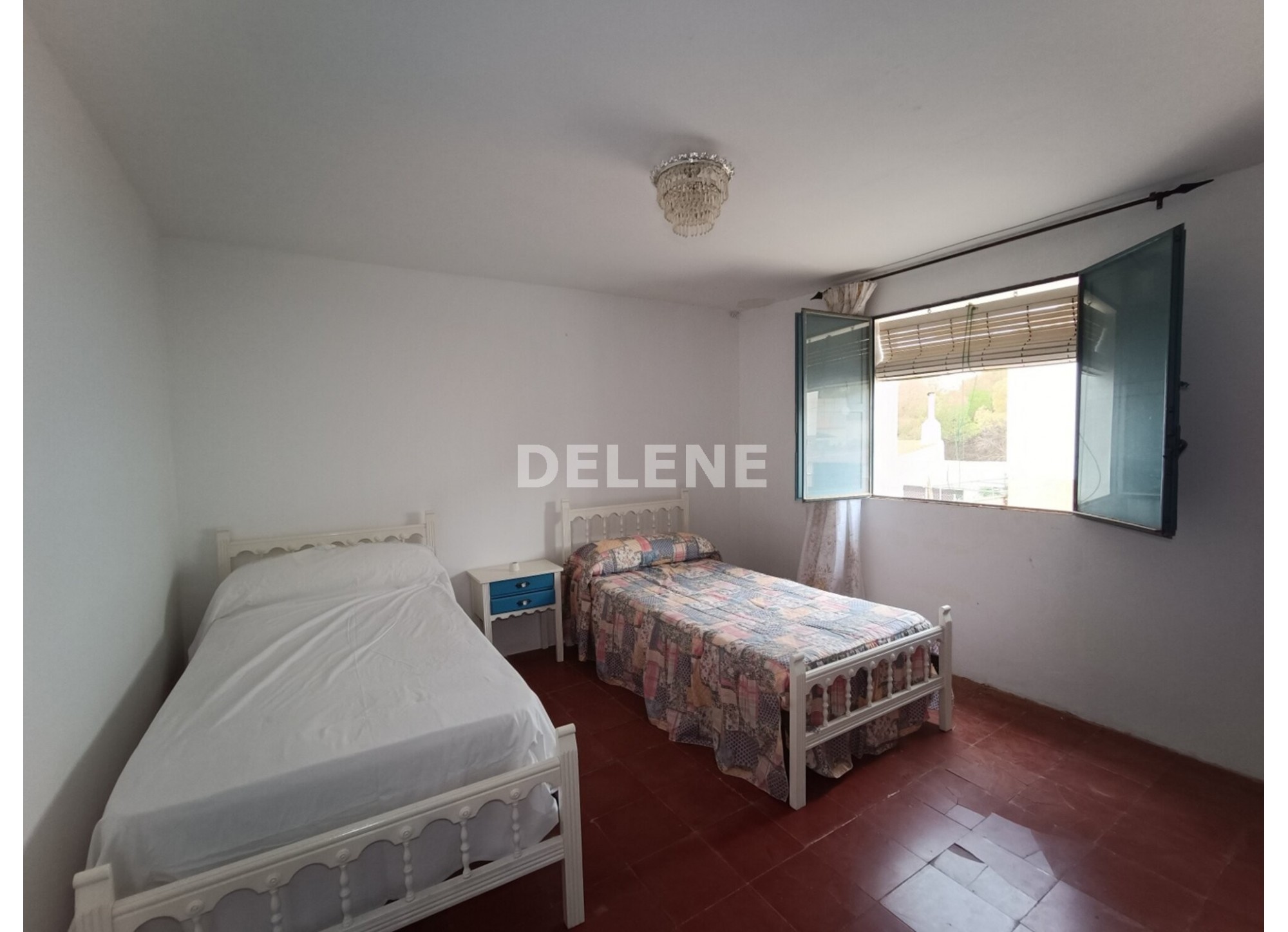 3029 CASA CON PATIO EN MINGOGIL