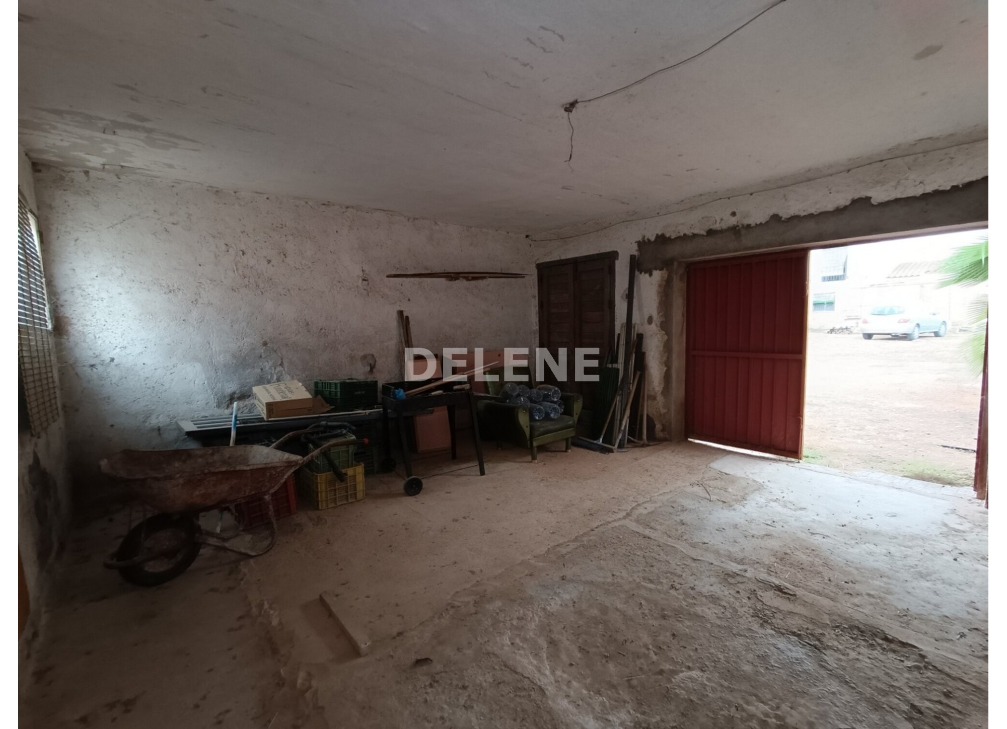 3029 CASA CON PATIO EN MINGOGIL