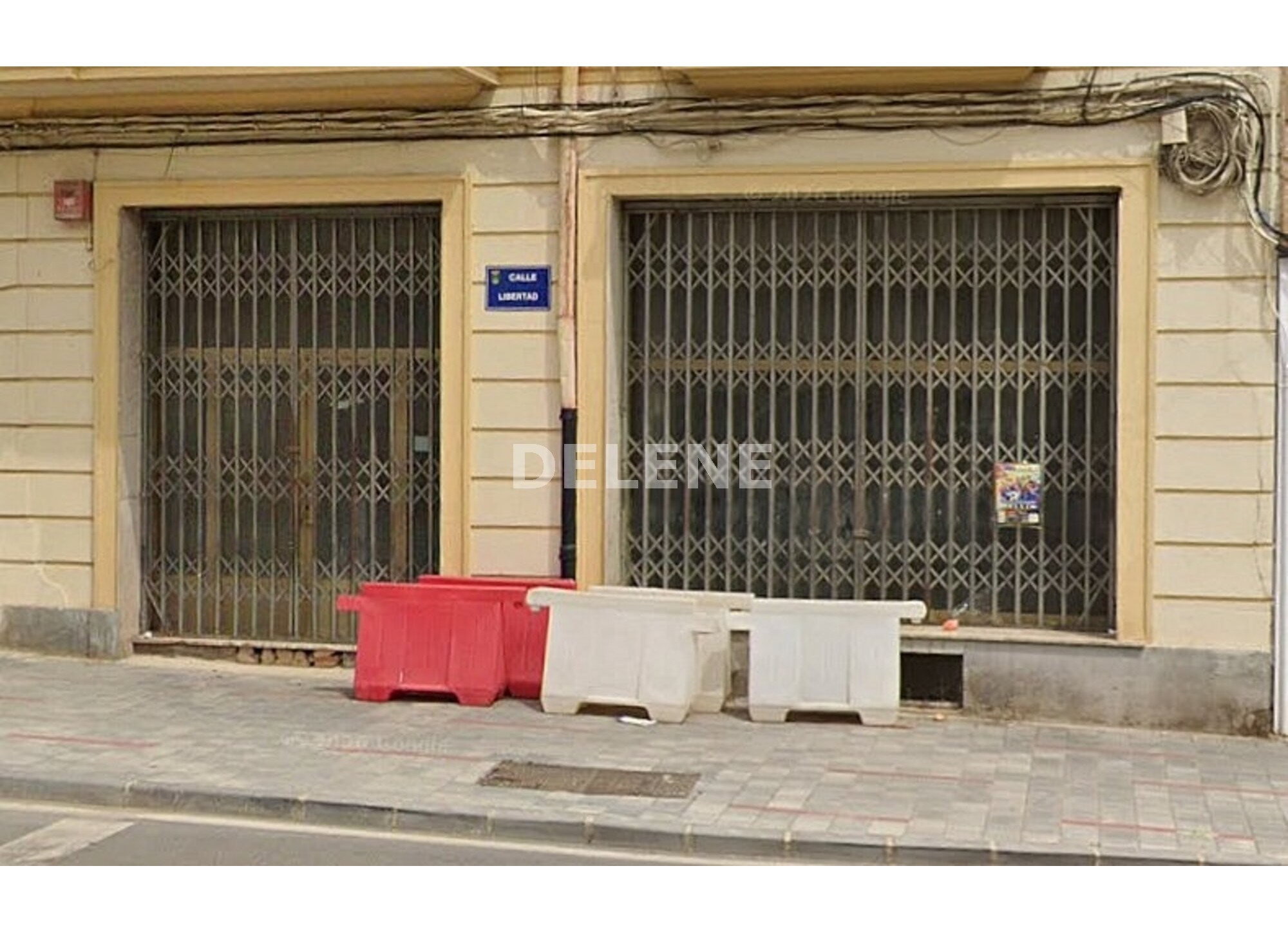 3031 LOCAL EN VENTA, ZONA CUATRO CAMINOS