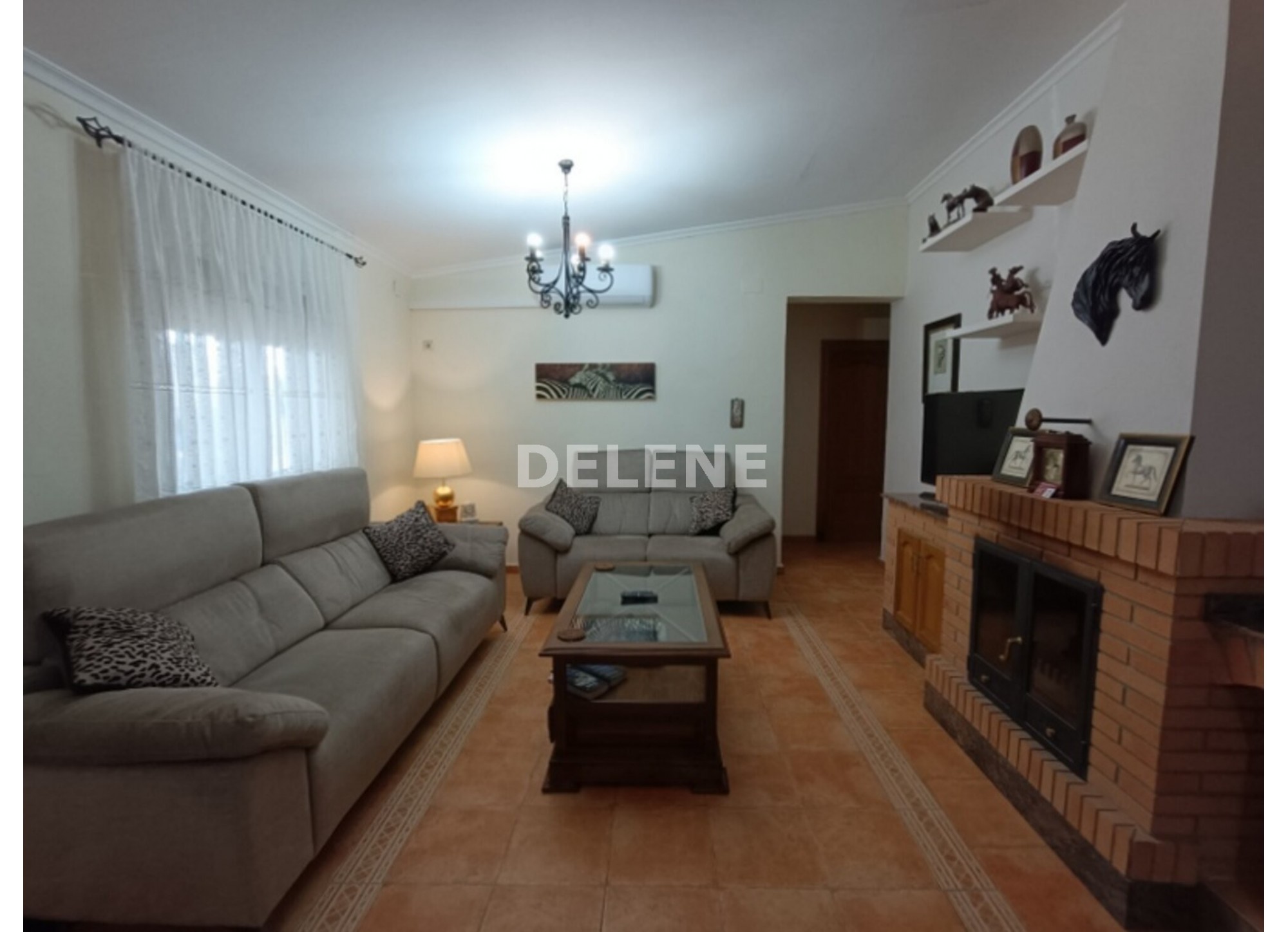 3041 FINCA CON CASA, TERRENO DE CULTIVO Y CUADRAS DE 79.812 M2, TOBARR