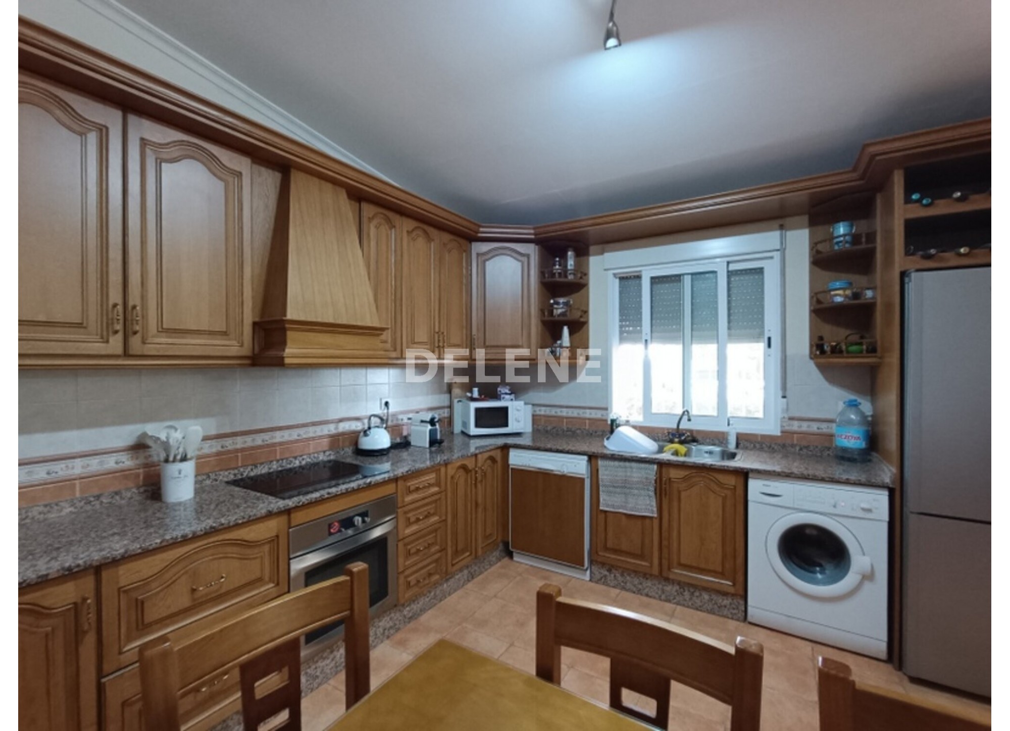 3041 FINCA CON CASA, TERRENO DE CULTIVO Y CUADRAS DE 79.812 M2, TOBARR