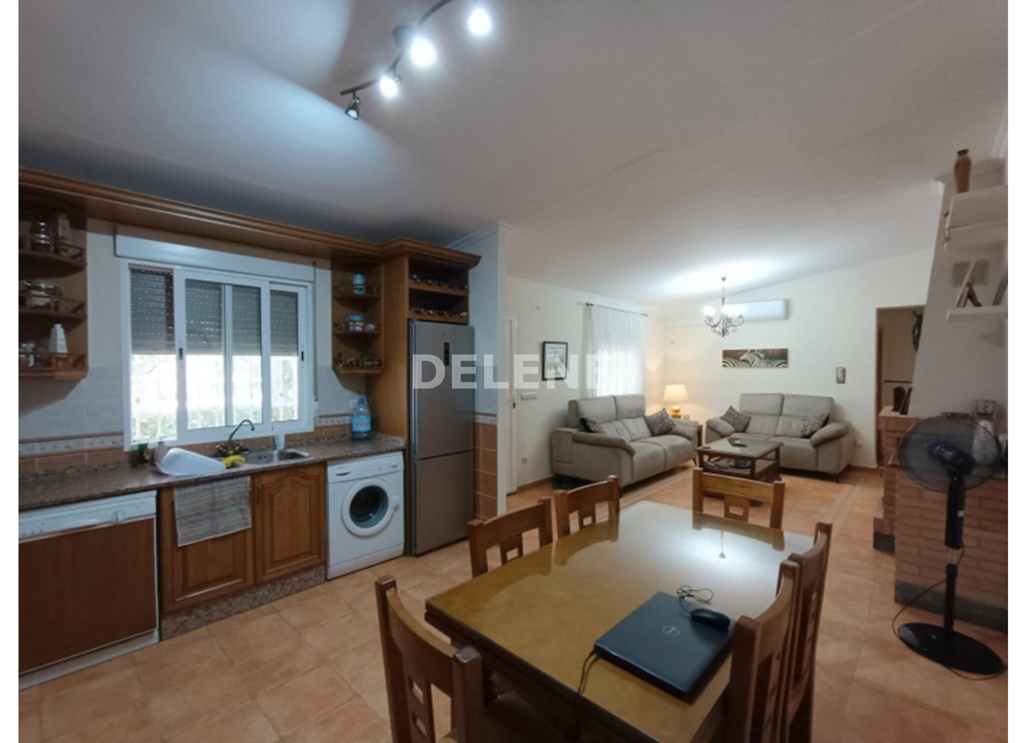 3041 FINCA CON CASA, TERRENO DE CULTIVO Y CUADRAS DE 79.812 M2, TOBARR