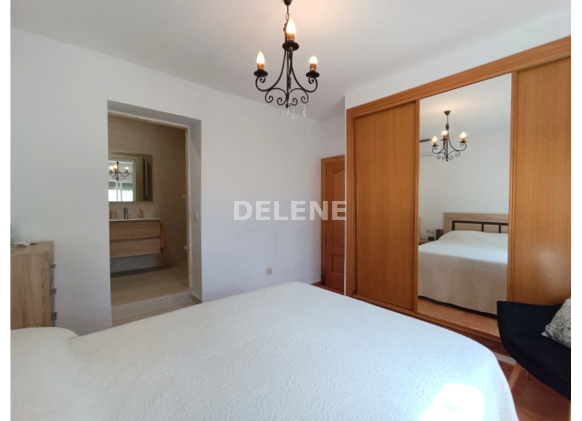 3041 FINCA CON CASA, TERRENO DE CULTIVO Y CUADRAS DE 79.812 M2, TOBARR