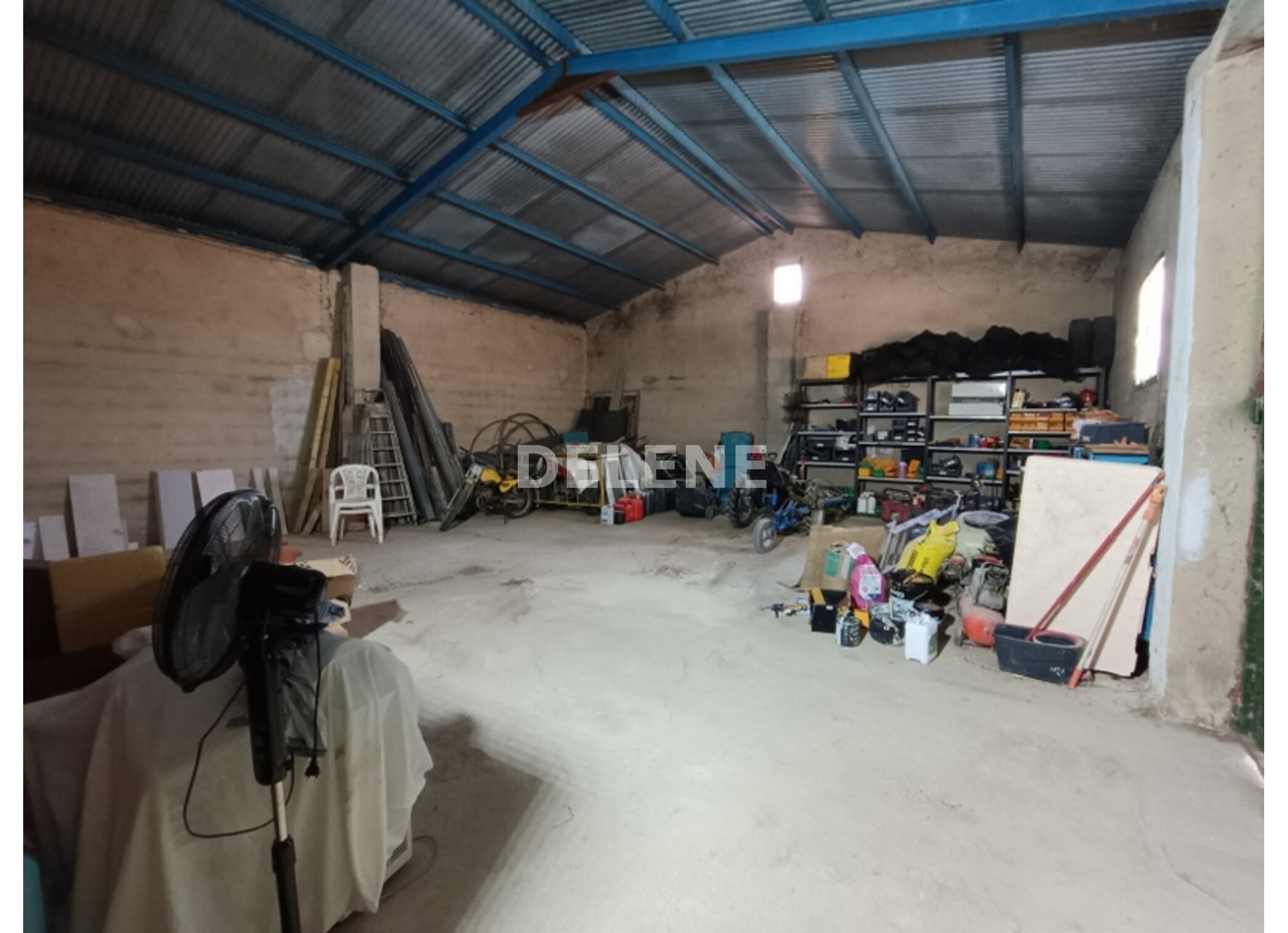 3041 FINCA CON CASA, TERRENO DE CULTIVO Y CUADRAS DE 79.812 M2, TOBARR