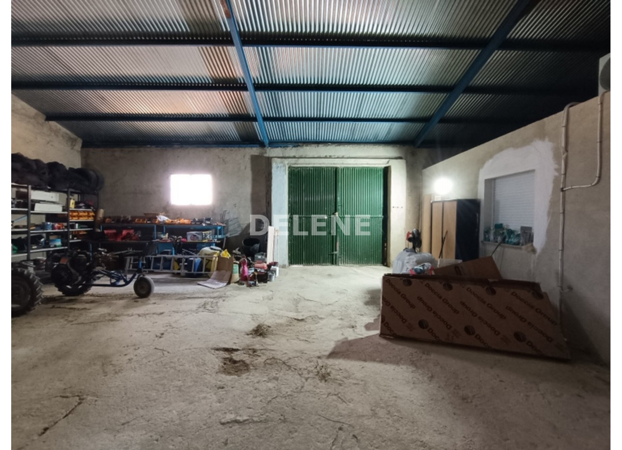 3041 FINCA CON CASA, TERRENO DE CULTIVO Y CUADRAS DE 79.812 M2, TOBARR