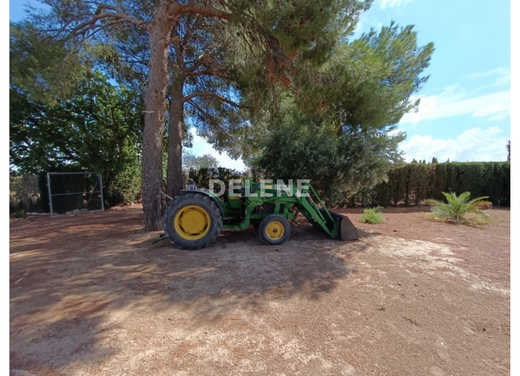 3041 FINCA CON CASA, TERRENO DE CULTIVO Y CUADRAS DE 79.812 M2, TOBARR