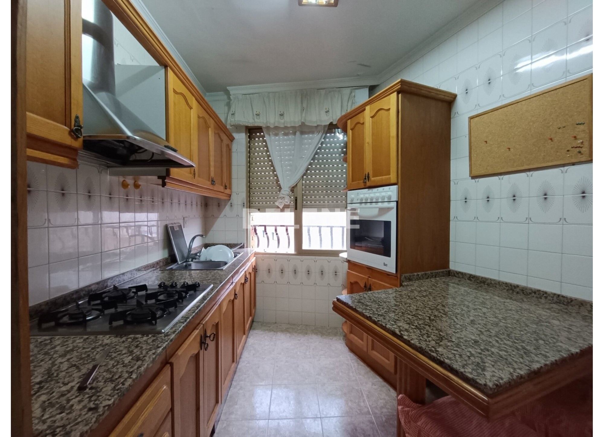 3043 PISO CON BALCON, ZONA AVDA CONSTITUCIÓN