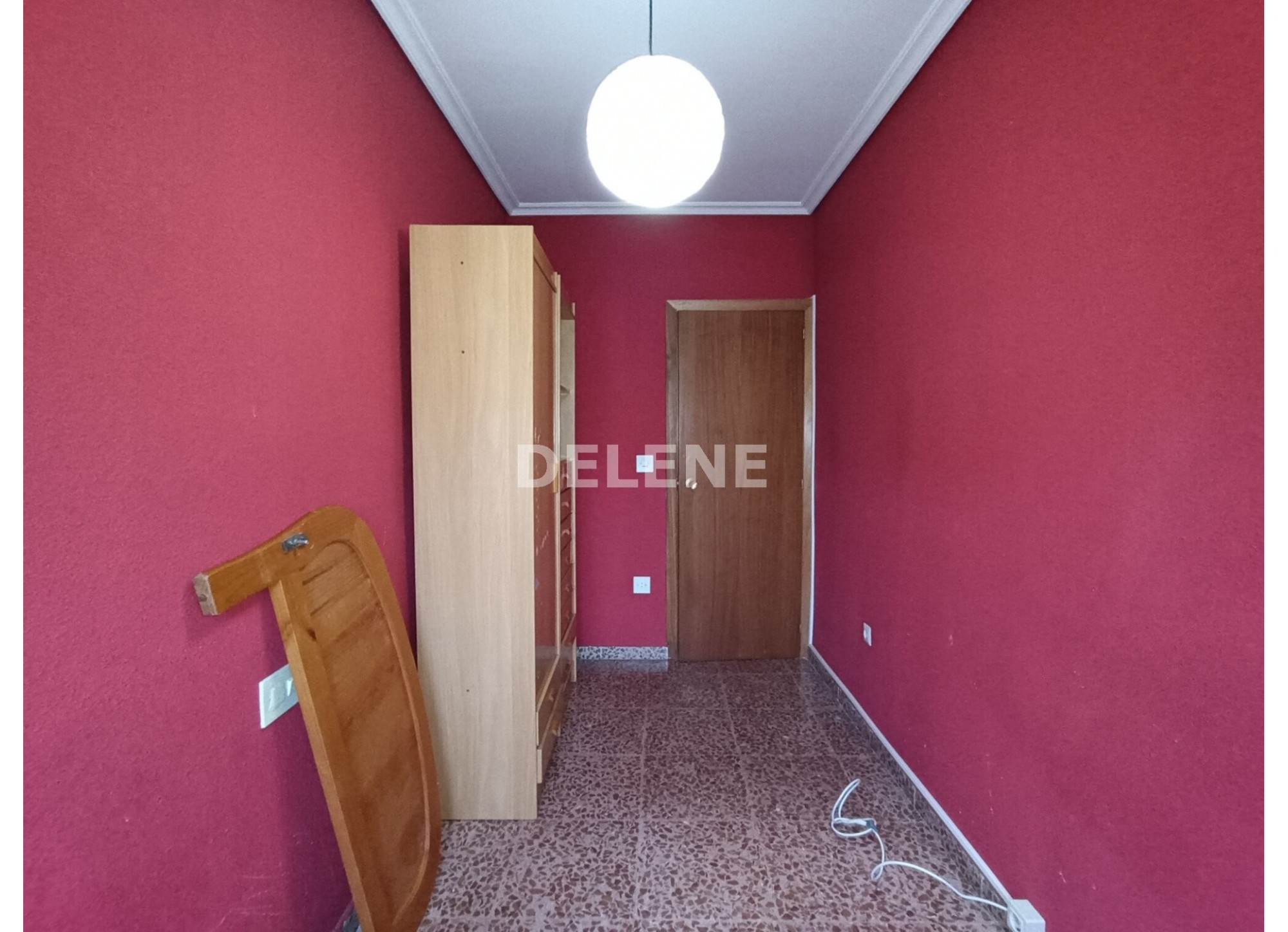 3043 PISO CON BALCON, ZONA AVDA CONSTITUCIÓN