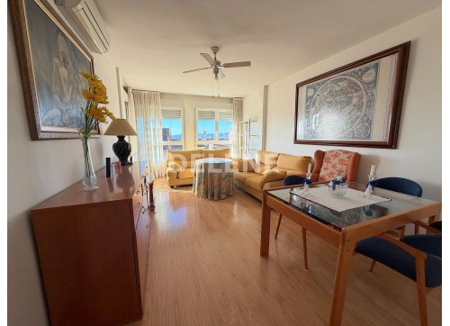 3045 PISO CON GARAJE BALCÓN, ZONA GRANVÍA