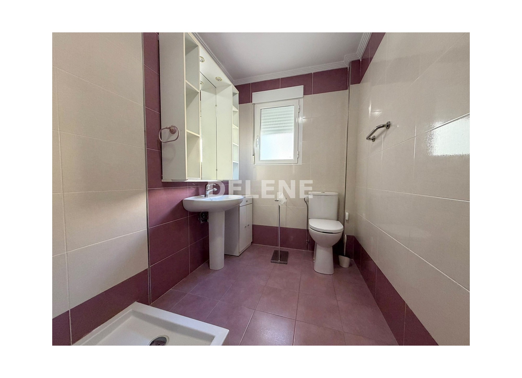 3045 PISO CON GARAJE BALCÓN, ZONA GRANVÍA