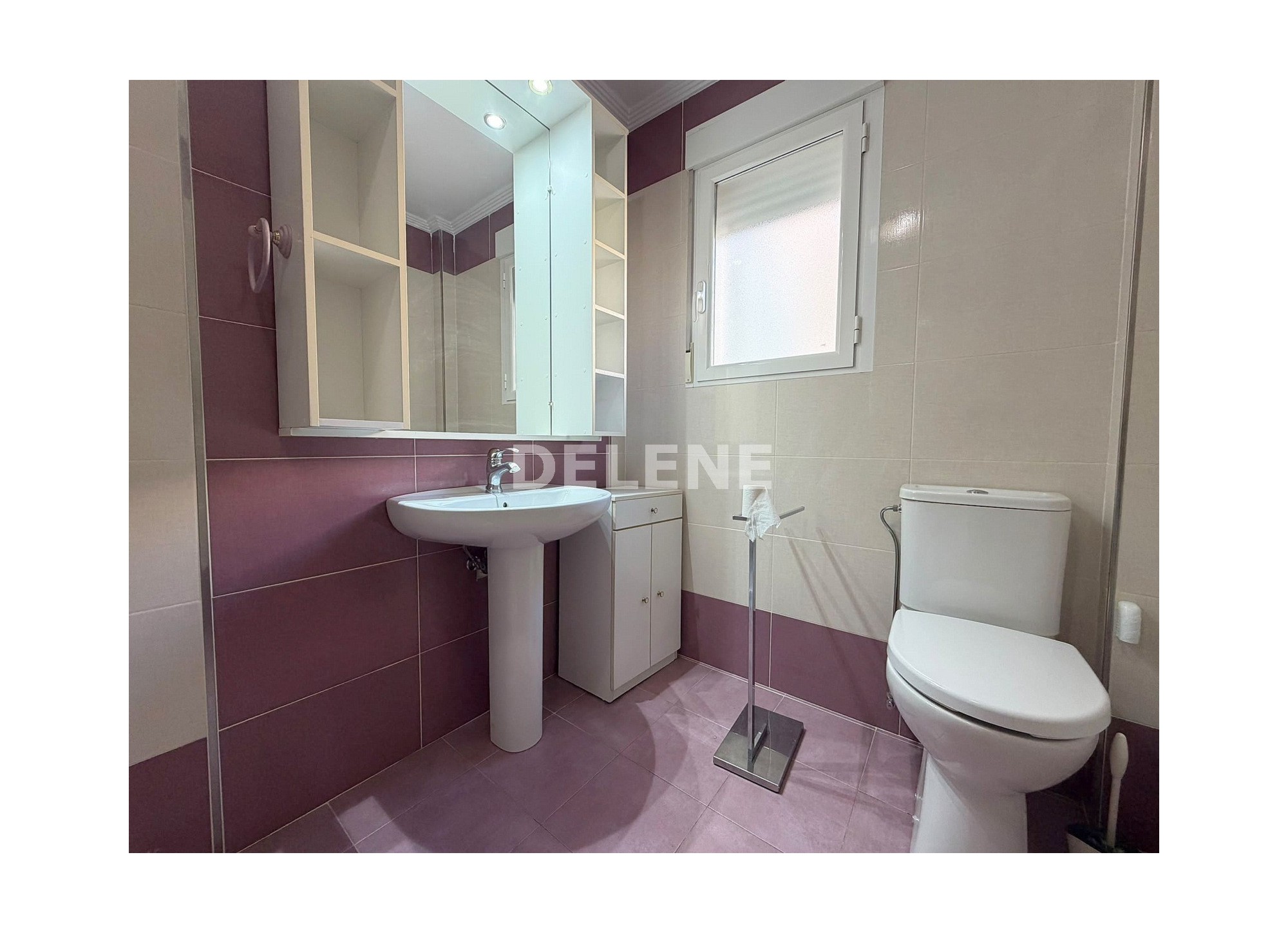 3045 PISO CON GARAJE BALCÓN, ZONA GRANVÍA