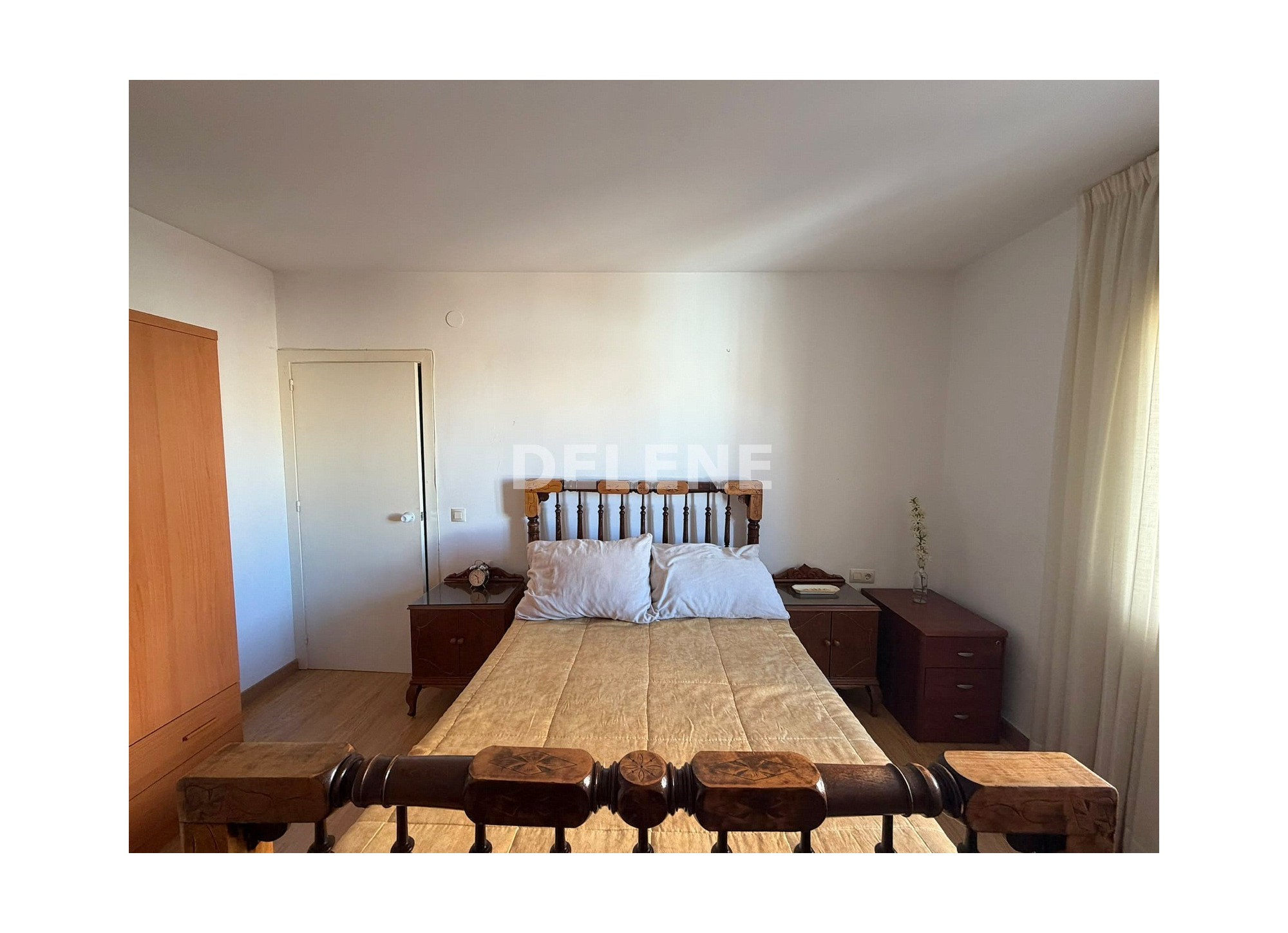 3045 PISO CON GARAJE BALCÓN, ZONA GRANVÍA