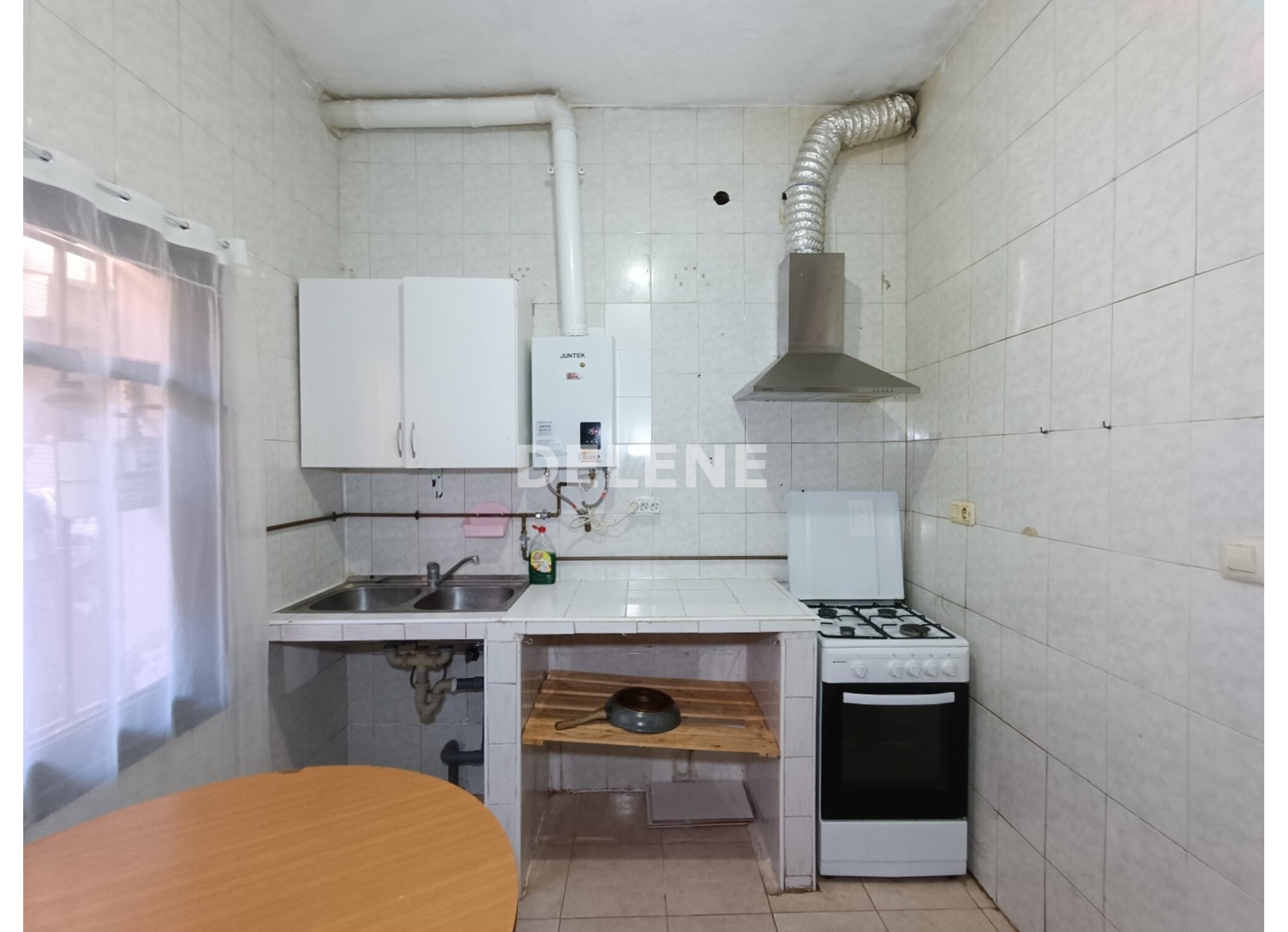3047 PISO EN PLANTA BAJA, ZONA AVDA DE LA CONSTITUCIÓN