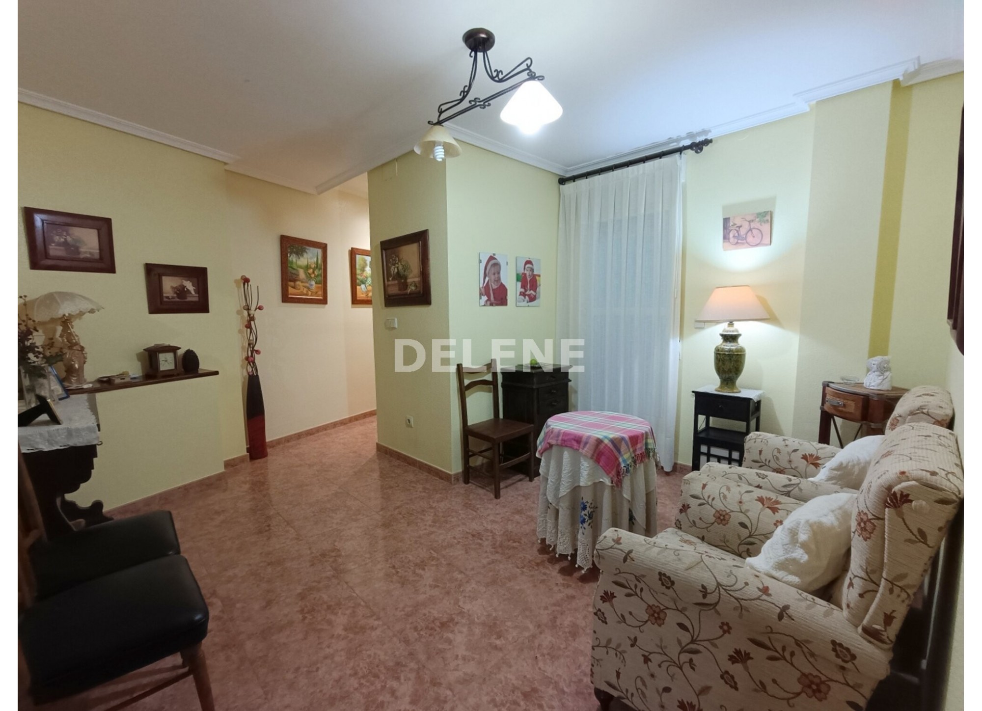 3049 PISO CON PATIO Y GARAJE, TOBARRA