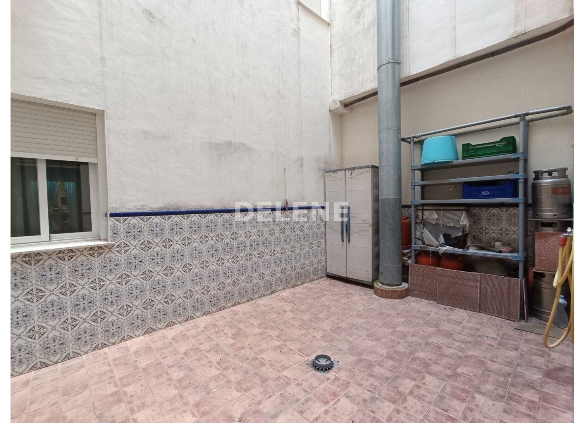 3049 PISO CON PATIO Y GARAJE, TOBARRA
