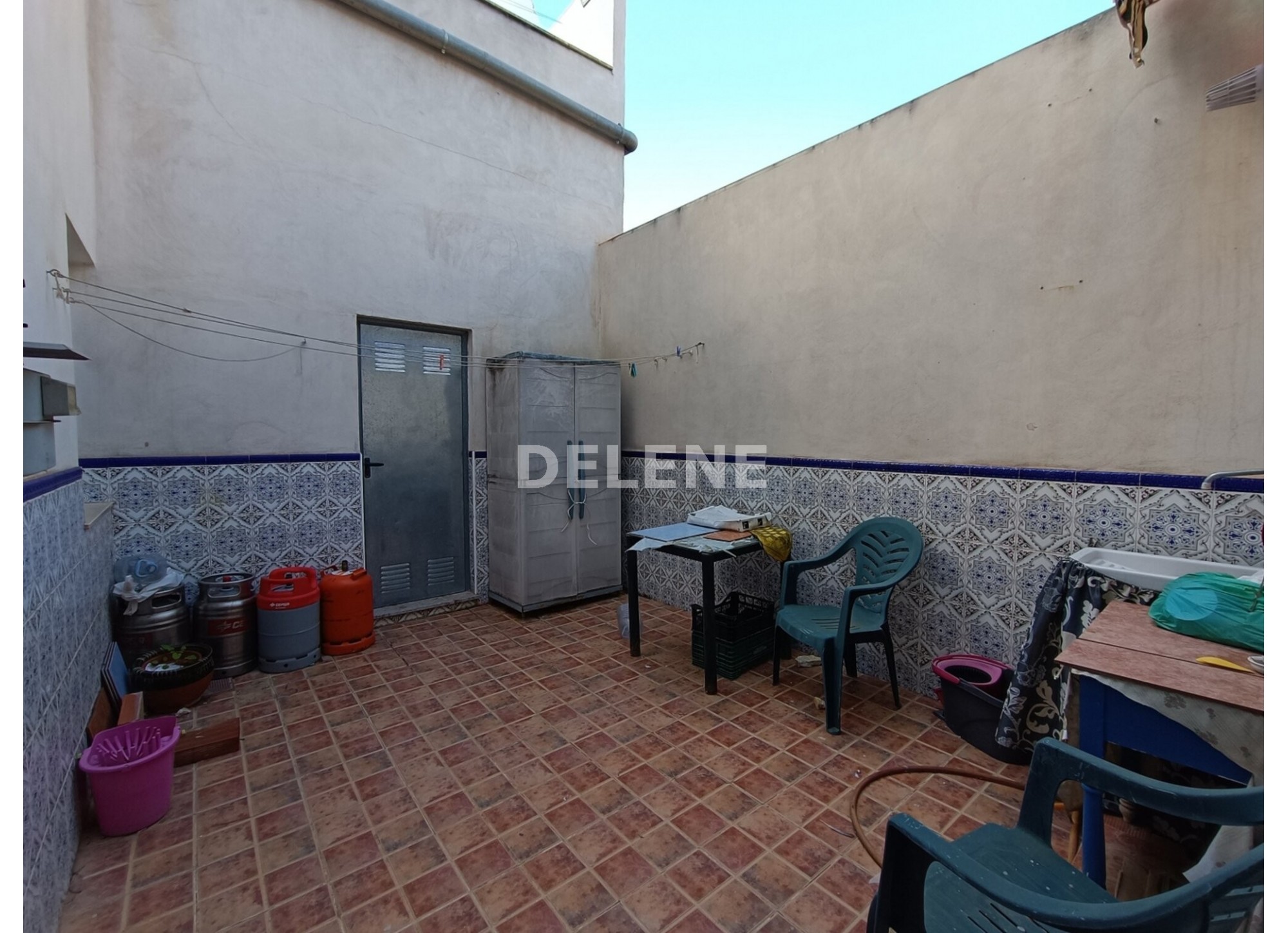 3049 PISO CON PATIO Y GARAJE, TOBARRA