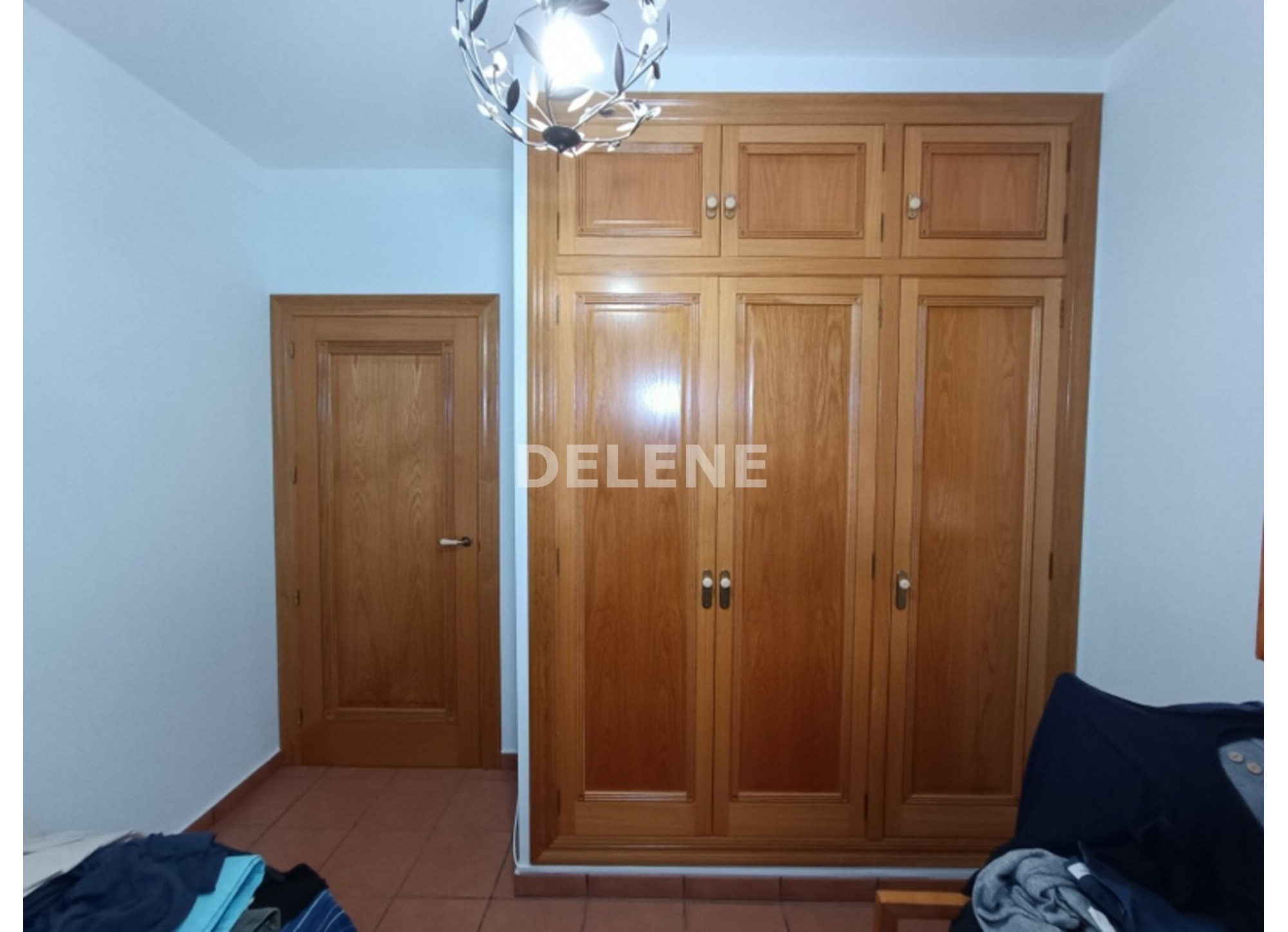3051 CASA DE CAMPO CON PISCINA, TERRENO Y CUADRAS, ZONA LOMA DEL GALLEGO