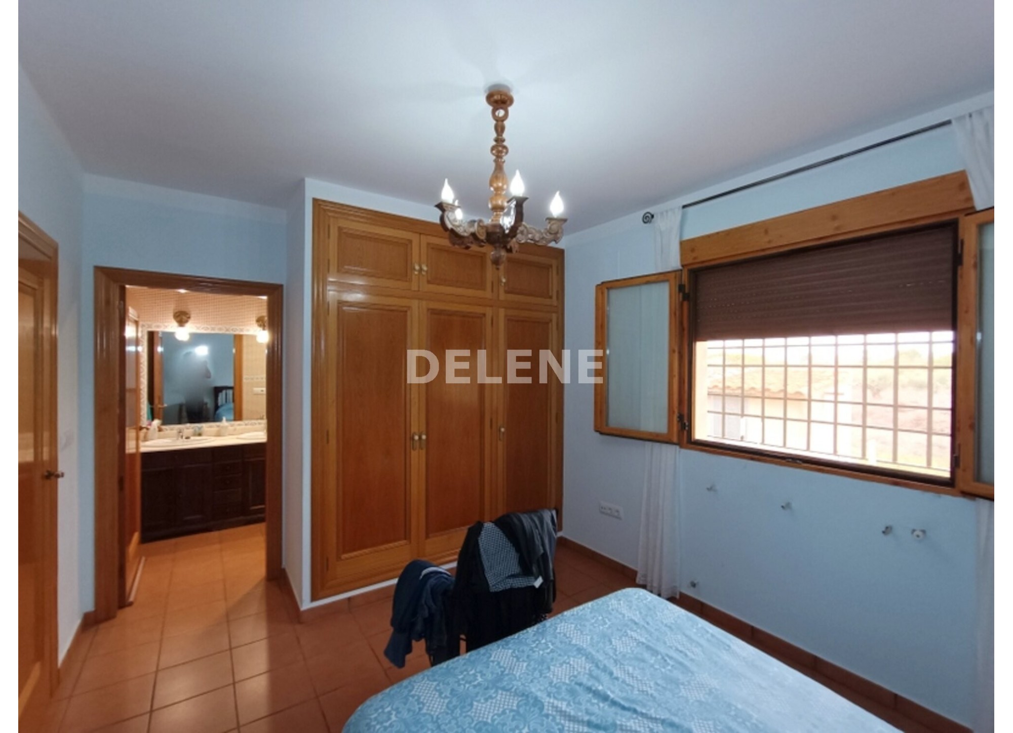 3051 CASA DE CAMPO CON PISCINA, TERRENO Y CUADRAS, ZONA LOMA DEL GALLEGO