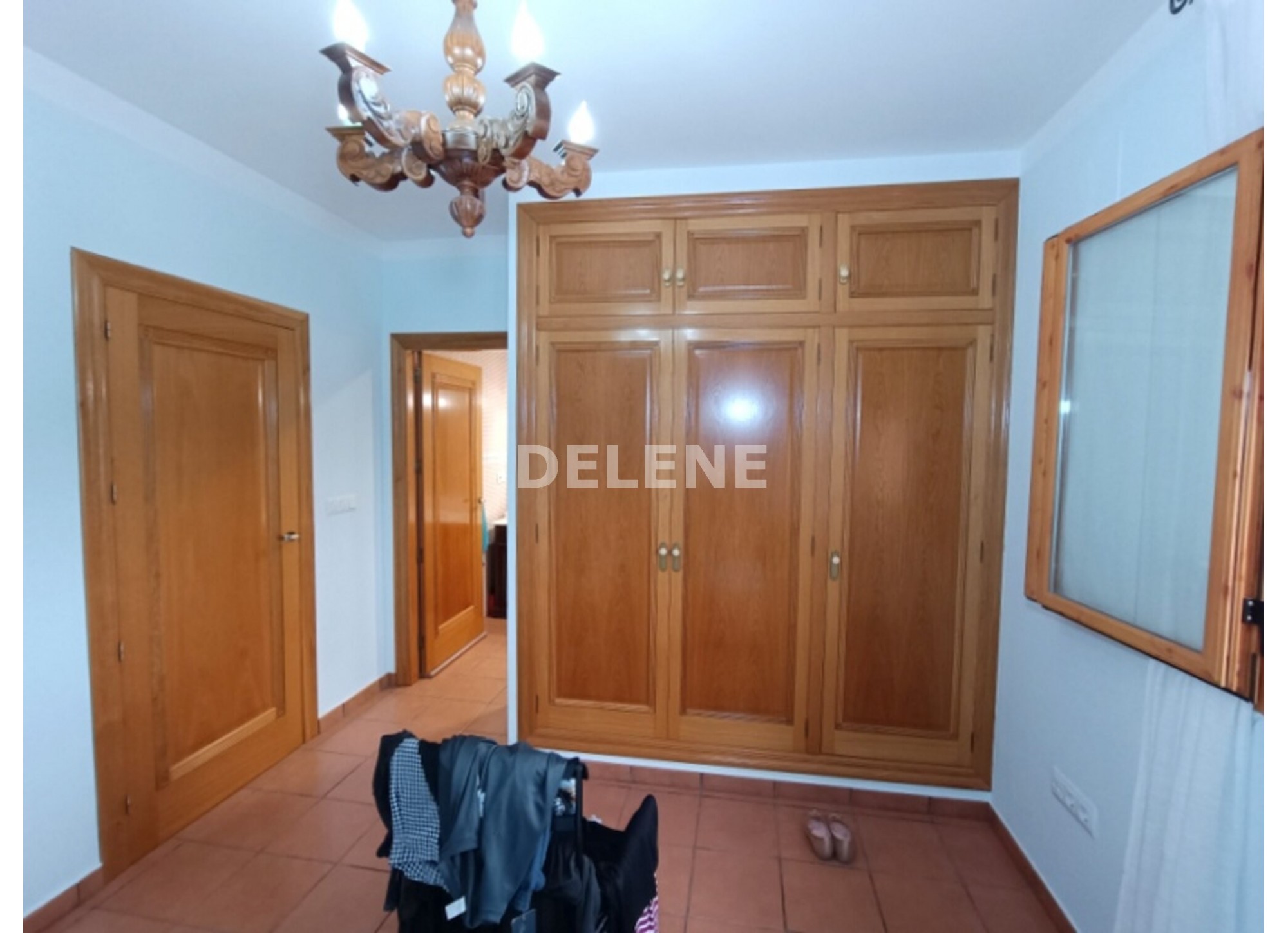 3051 CASA DE CAMPO CON PISCINA, TERRENO Y CUADRAS, ZONA LOMA DEL GALLEGO
