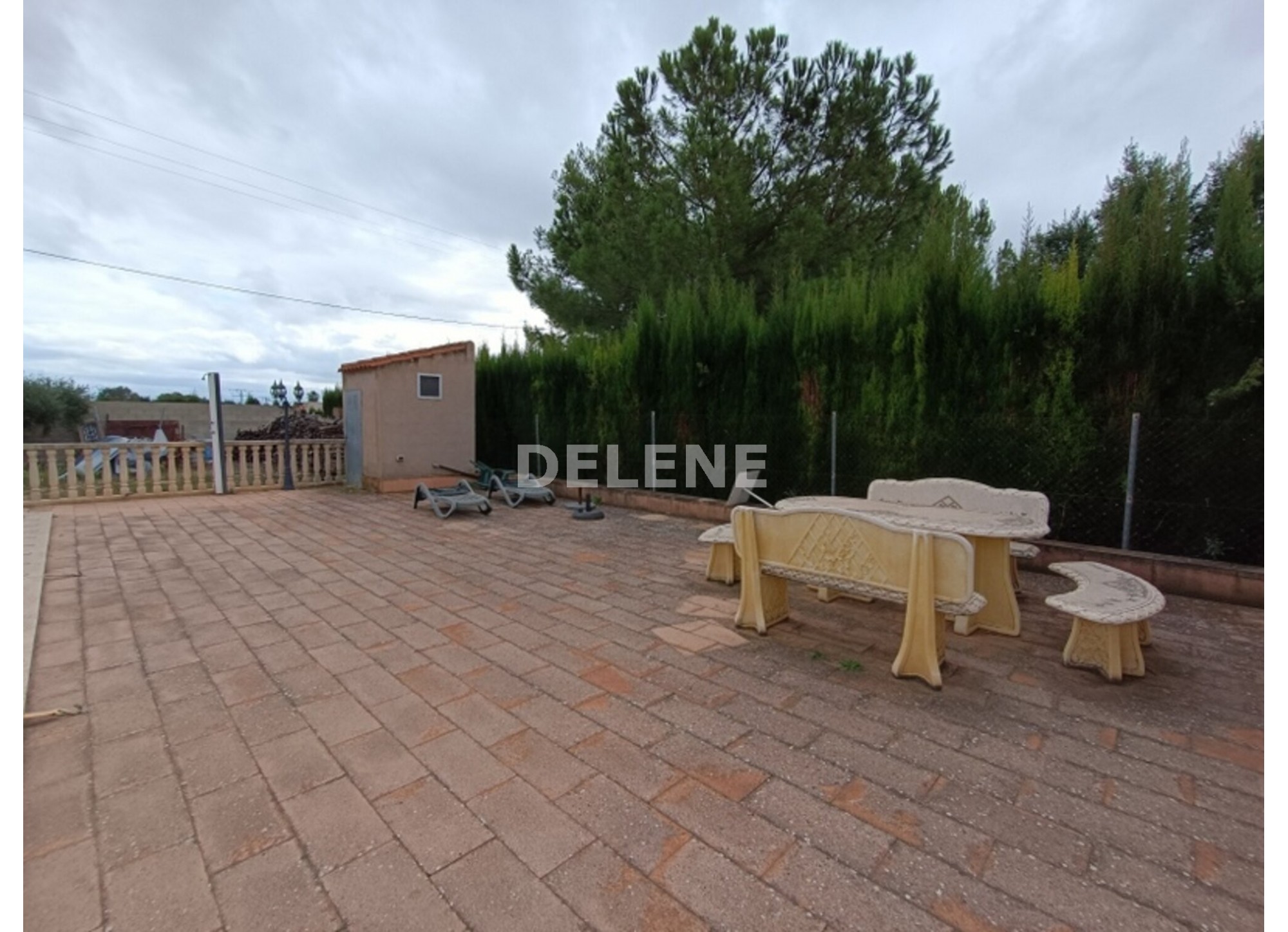 3051 CASA DE CAMPO CON PISCINA, TERRENO Y CUADRAS, ZONA LOMA DEL GALLEGO