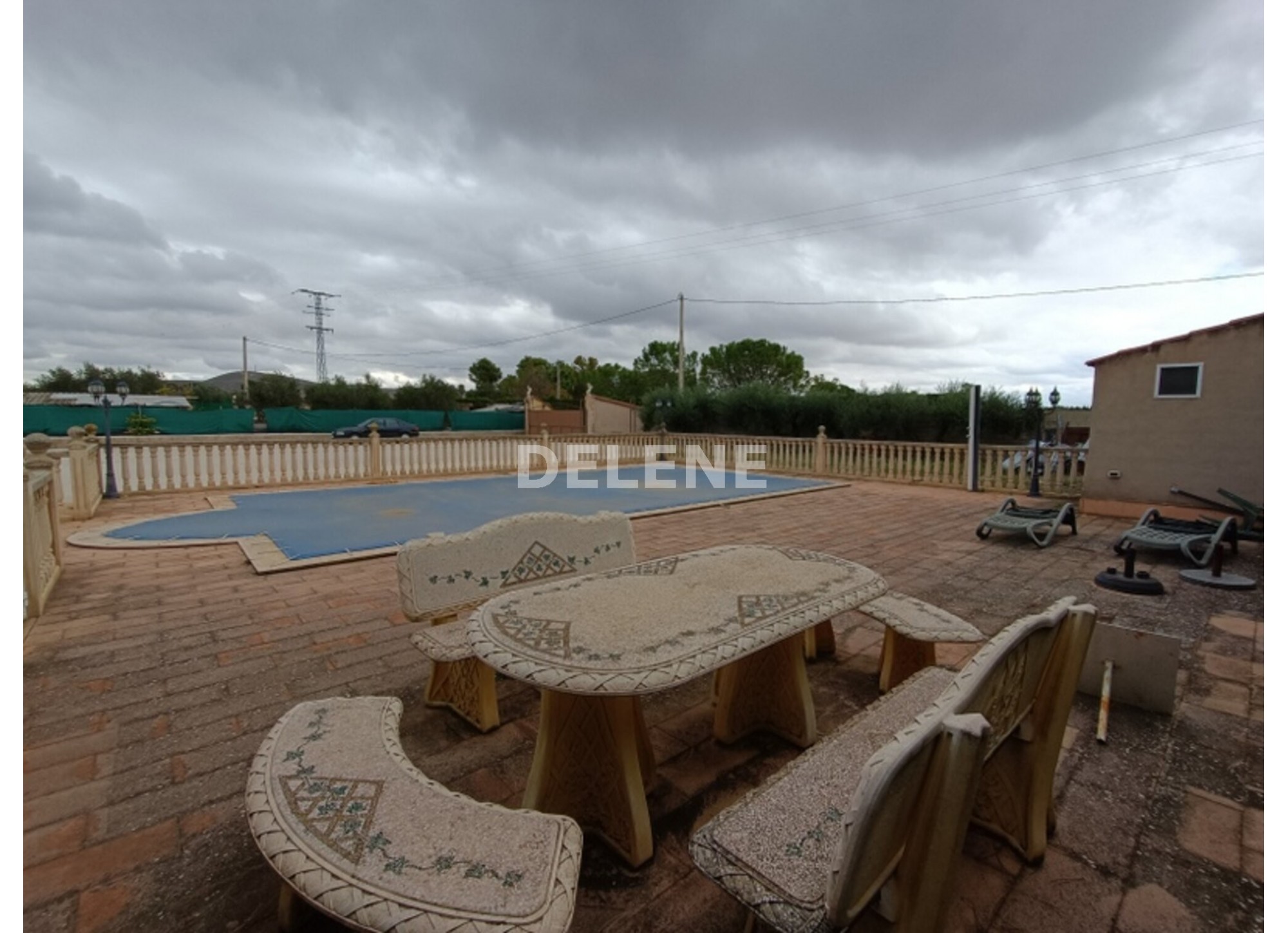 3051 CASA DE CAMPO CON PISCINA, TERRENO Y CUADRAS, ZONA LOMA DEL GALLEGO