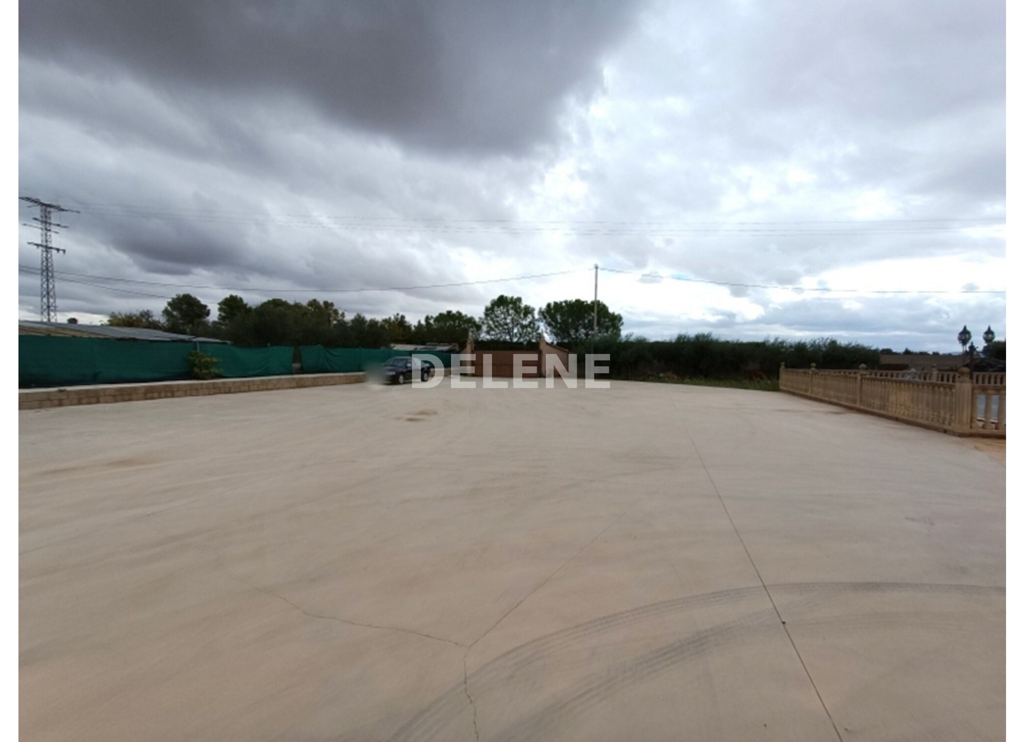 3051 CASA DE CAMPO CON PISCINA, TERRENO Y CUADRAS, ZONA LOMA DEL GALLEGO