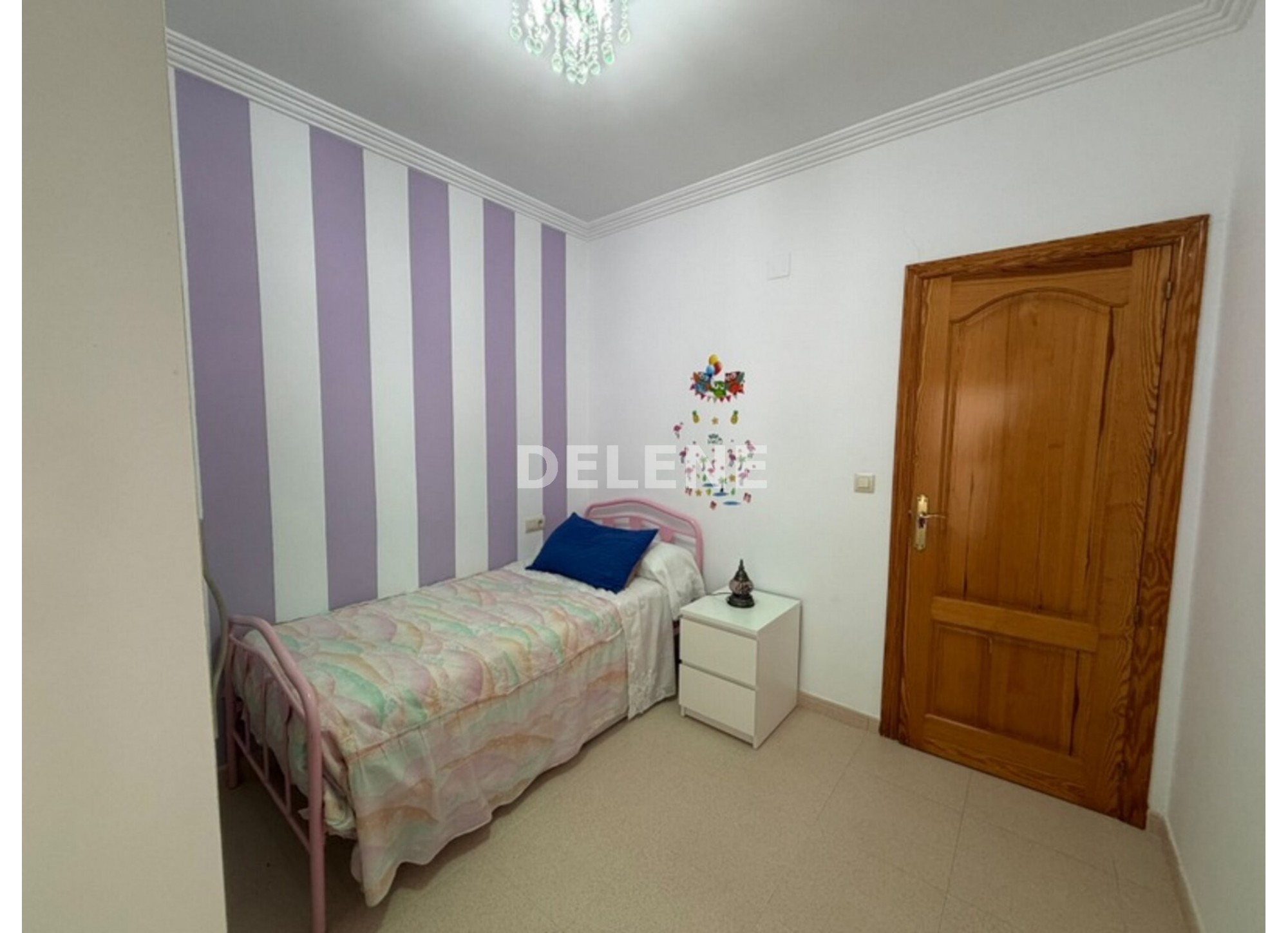 3052 PISO EN PLANTA BAJA CON TRES PATIOS, ISSO