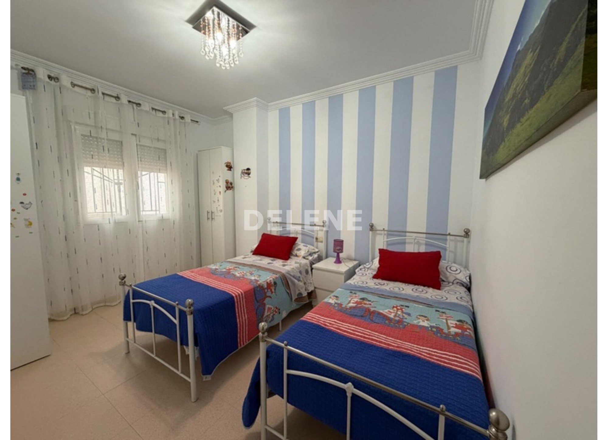 3052 PISO EN PLANTA BAJA CON TRES PATIOS, ISSO