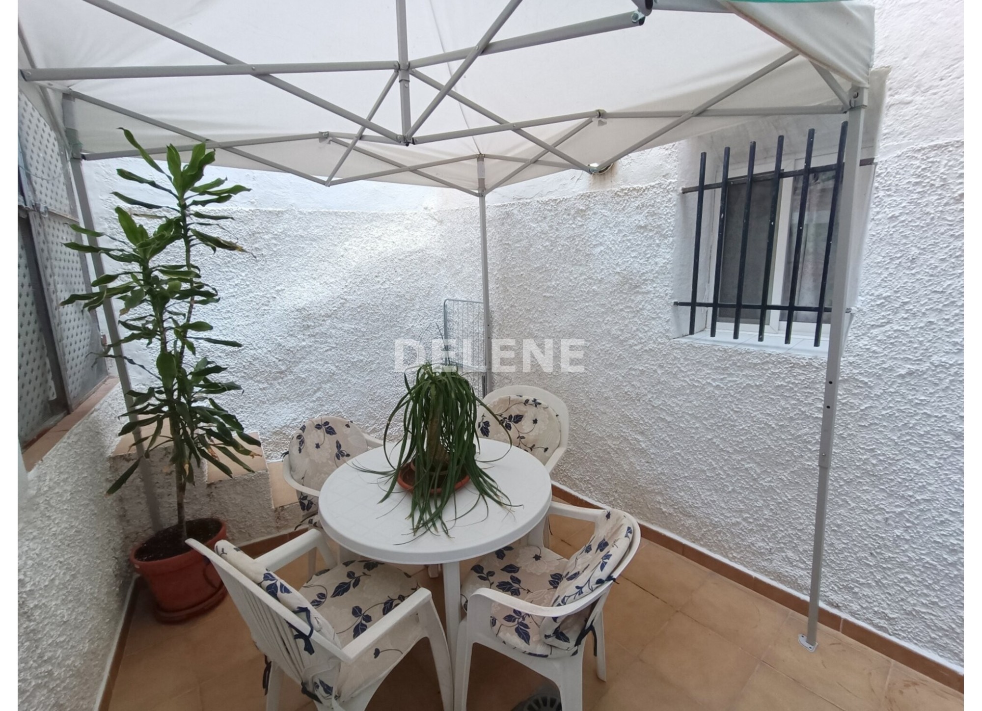 3053 APARTAMENTO, ZONA MERCADO DE ABASTOS