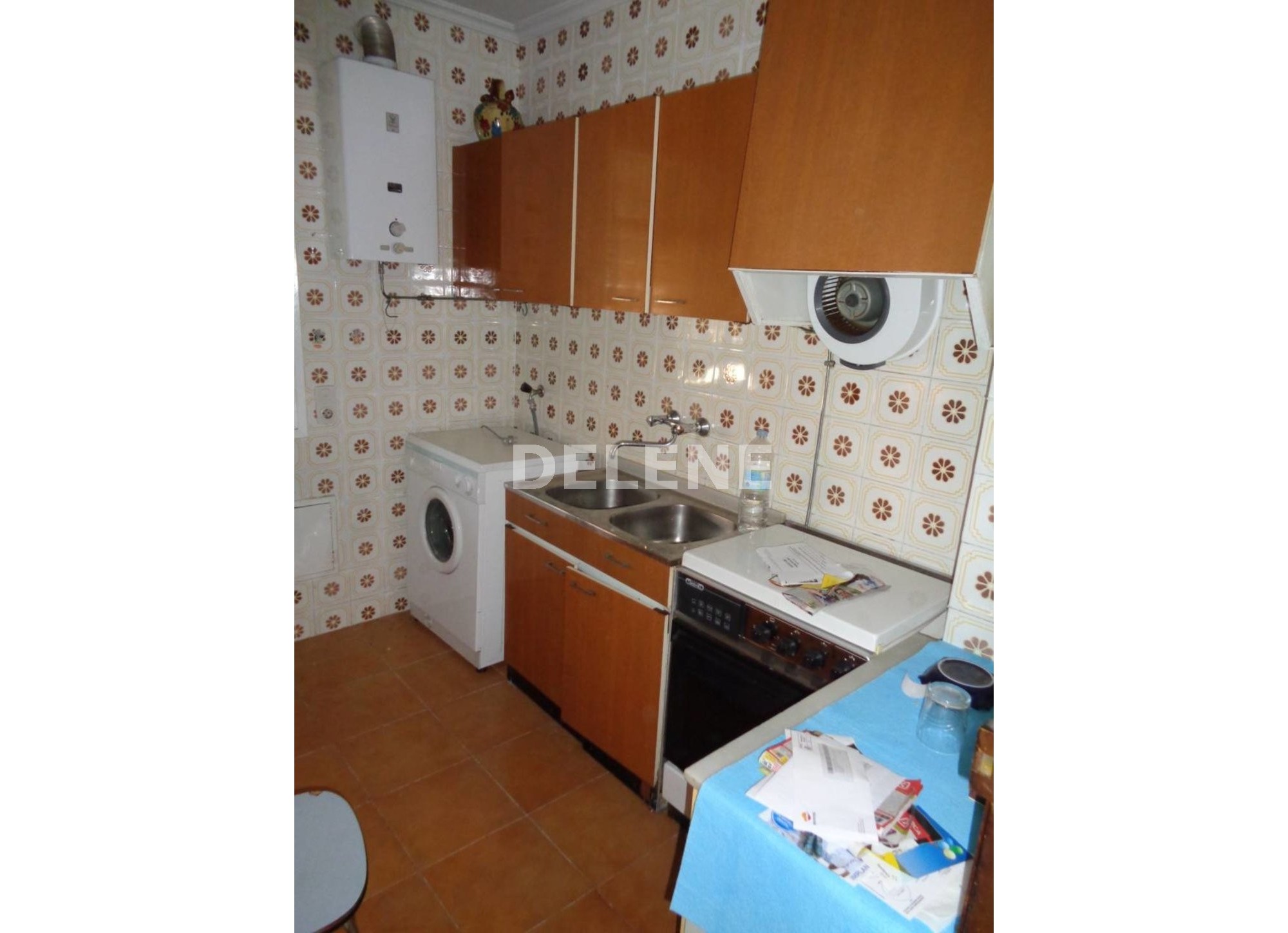 835 PISO CON PATIO ZONA PISCINA CUBIERTA
